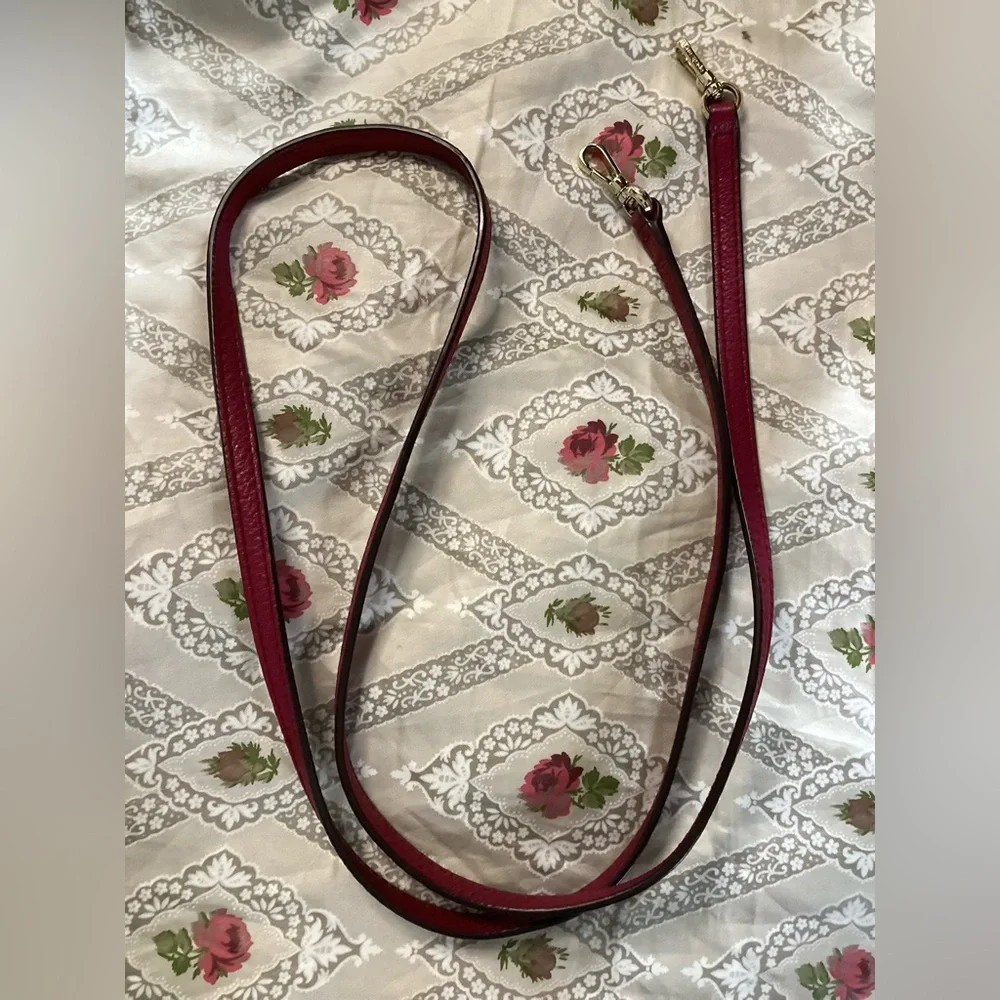 Kate Spade Fuchsia Crossbody Bag EUC - Picture 12 of 16